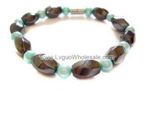 Magnet Clasp Hematite Twist Beads and Plastic Beads Bracelet